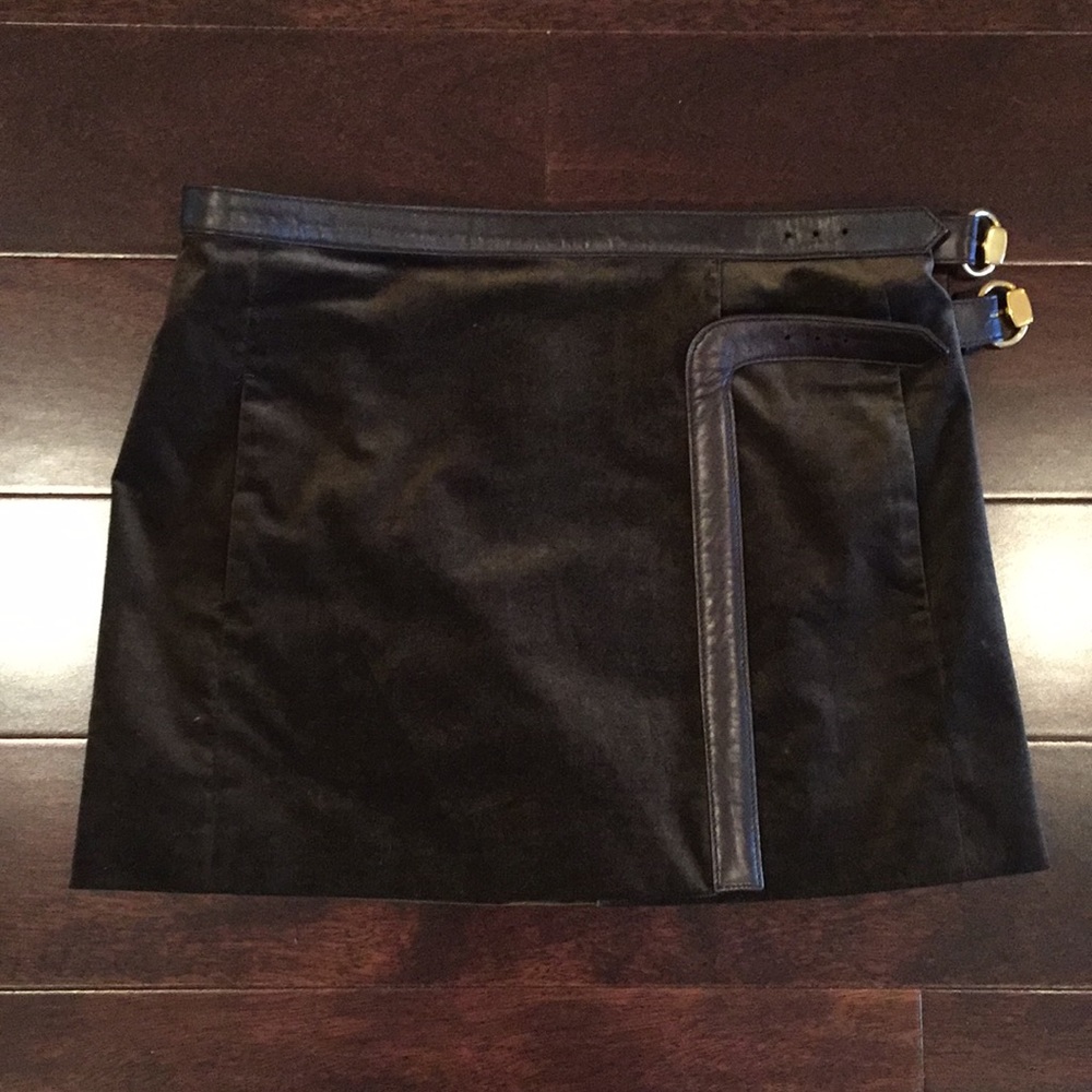 Gucci mini skirt